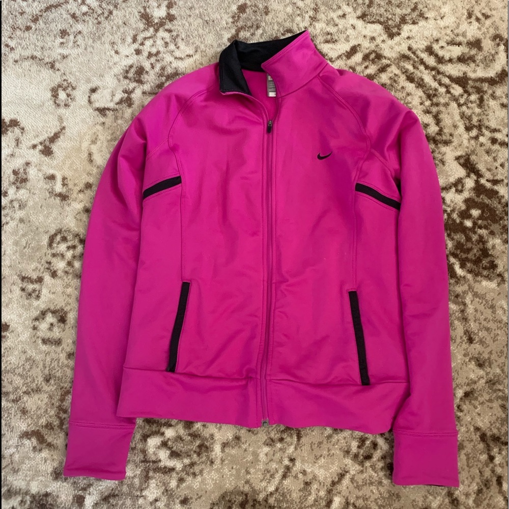 Cropped vintage nike tennis jacket